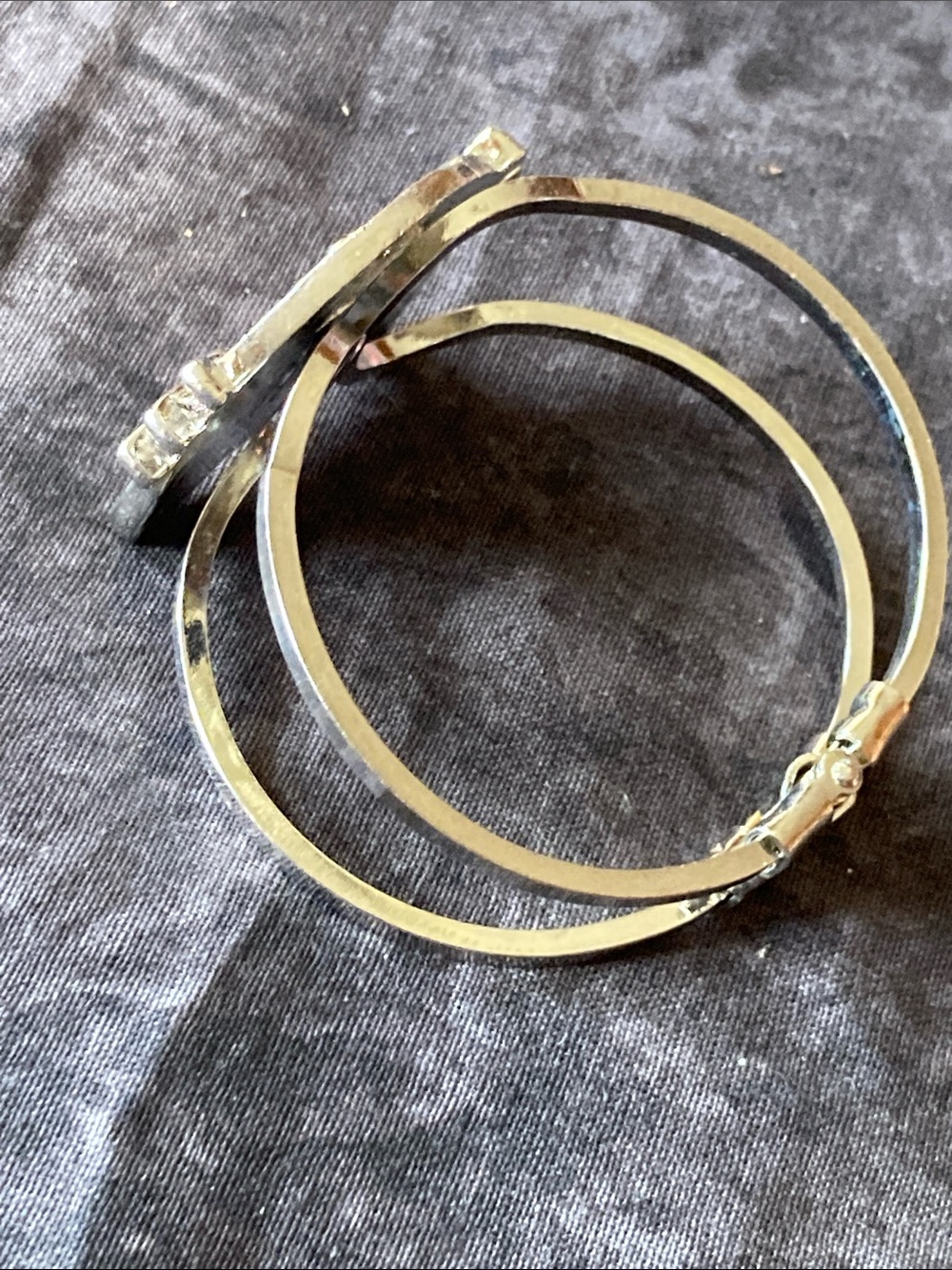 Hello Kitty Rhinestone Bangle Bracelet - Picture 4 of 4